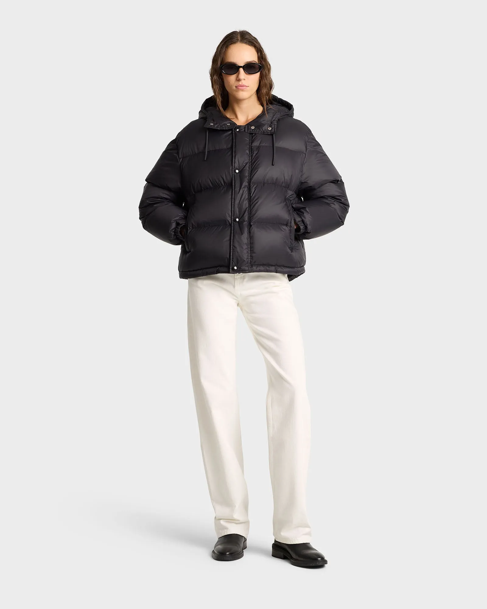 Running Woman Puffer Jacket - Black