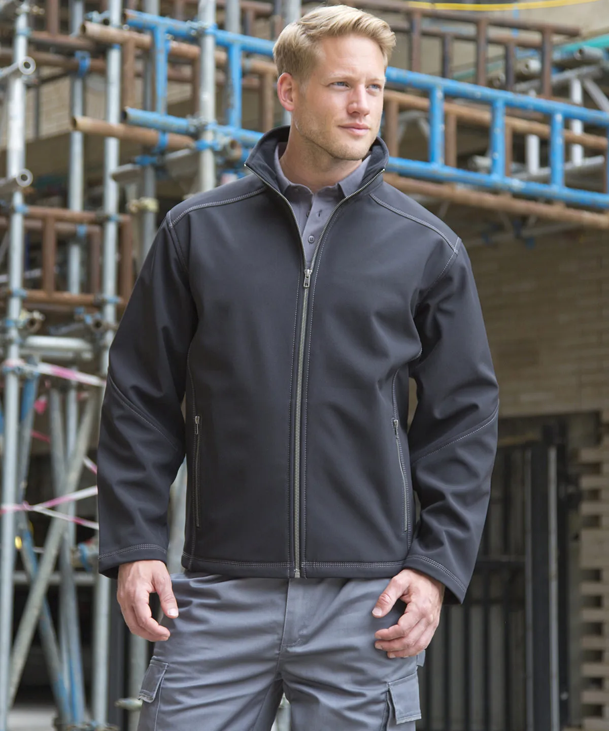 Treble stitch softshell | Black